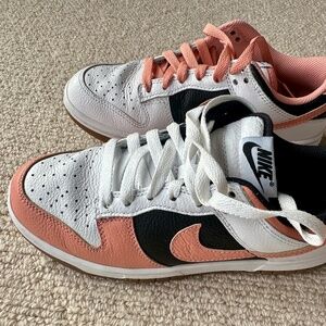 Custom Nike Low Dunk W size 6